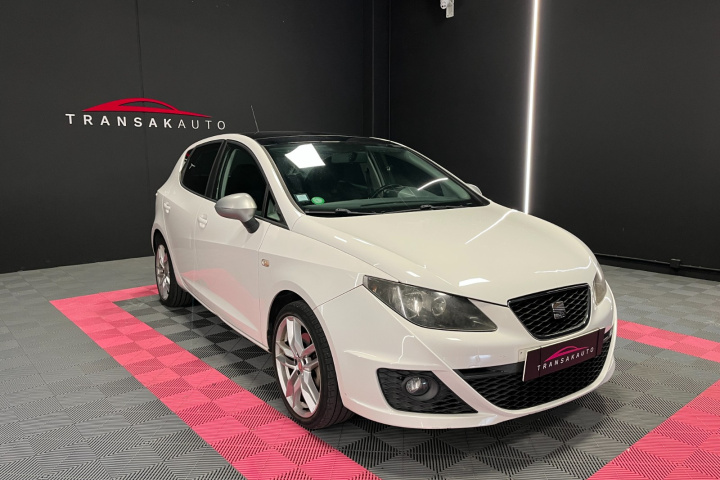 SEAT IBIZA