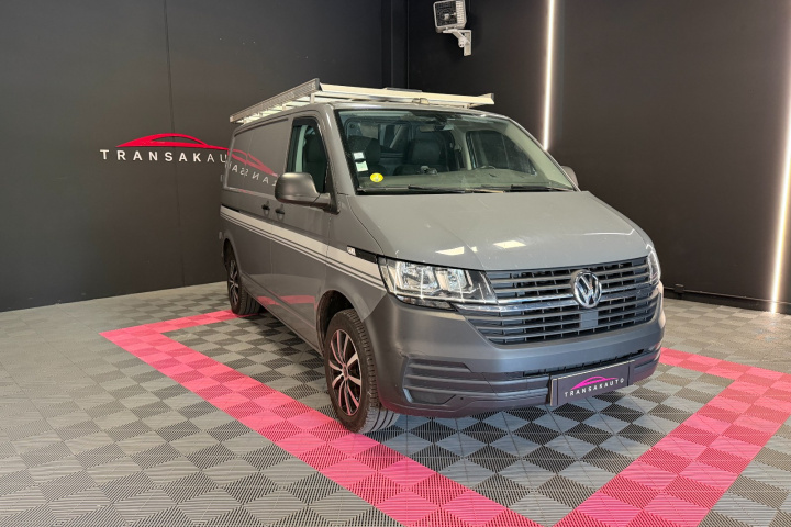 VOLKSWAGEN TRANSPORTER 6.1 VAN
