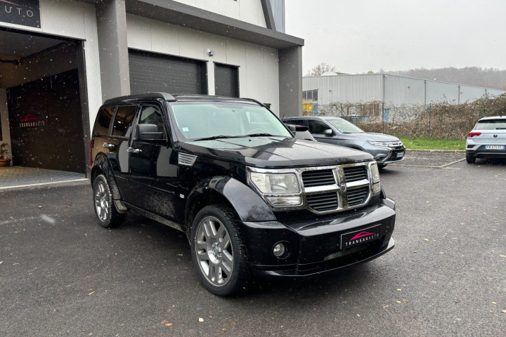 DODGE NITRO