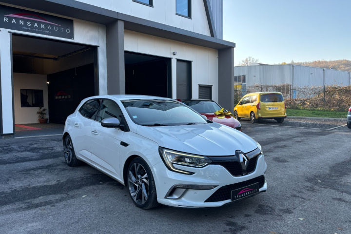 RENAULT MEGANE IV BERLINE