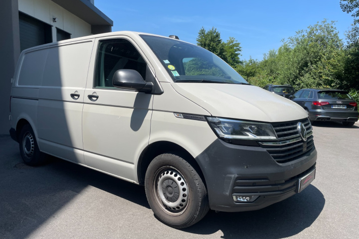 VOLKSWAGEN TRANSPORTER FOURGON