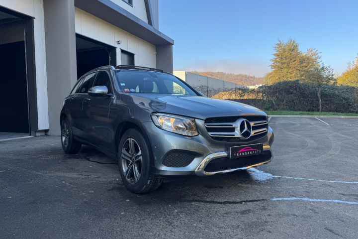 MERCEDES GLC