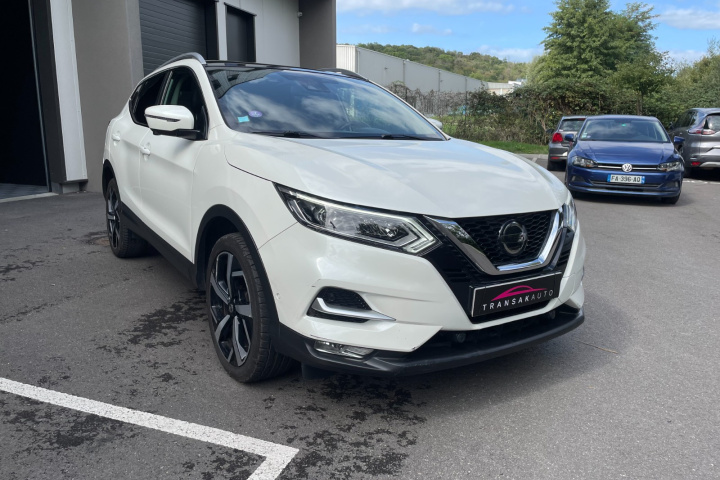 NISSAN QASHQAI 2019