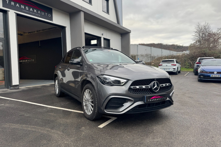 MERCEDES GLA