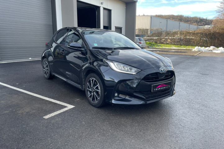 TOYOTA YARIS HYBRIDE MY22