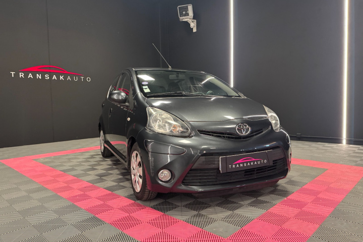 TOYOTA AYGO
