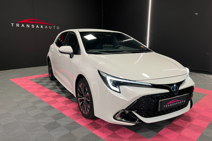 TOYOTA COROLLA HYBRIDE NOUVELLE
