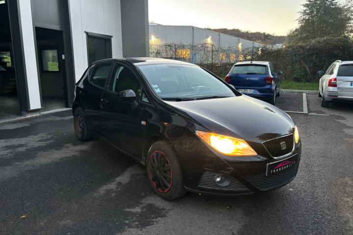 SEAT IBIZA