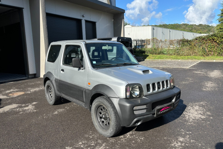 SUZUKI JIMNY